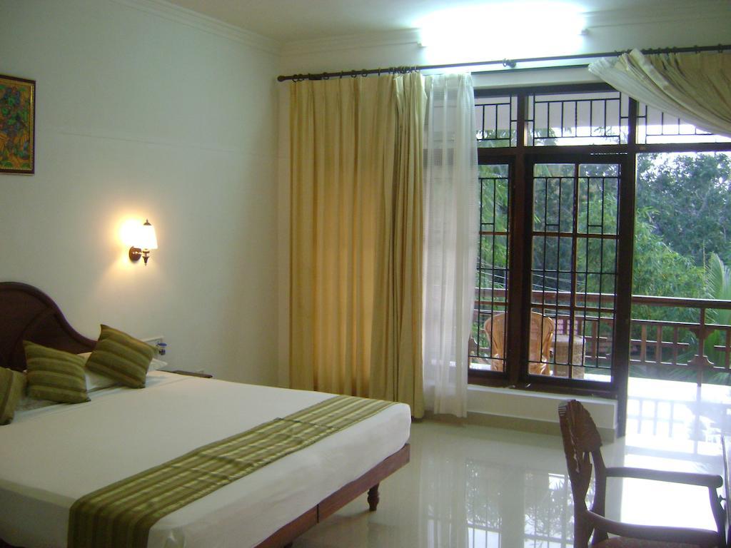 Chakra Ayurvedic Resort Kovalam Kamer foto